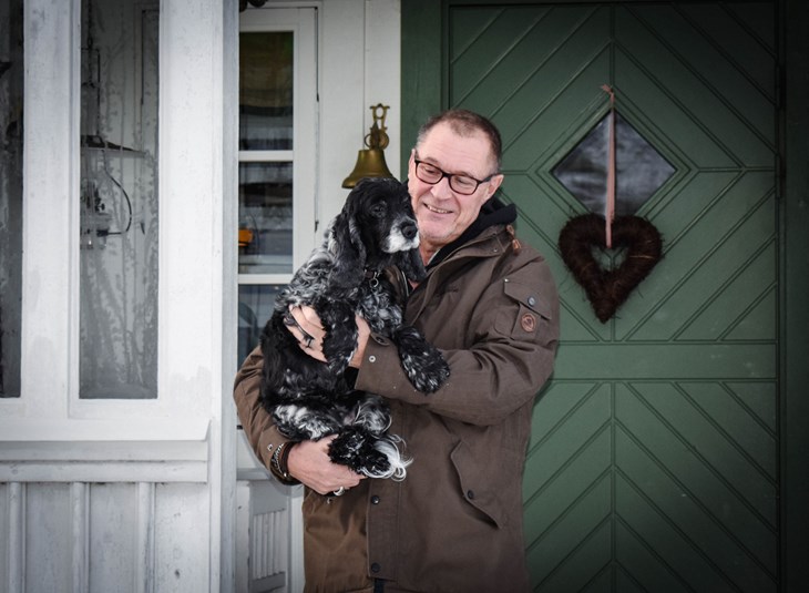 Anders Torevi bor i ett hus i Fjällbacka som har gått i arv inom familjen i sju generationer.